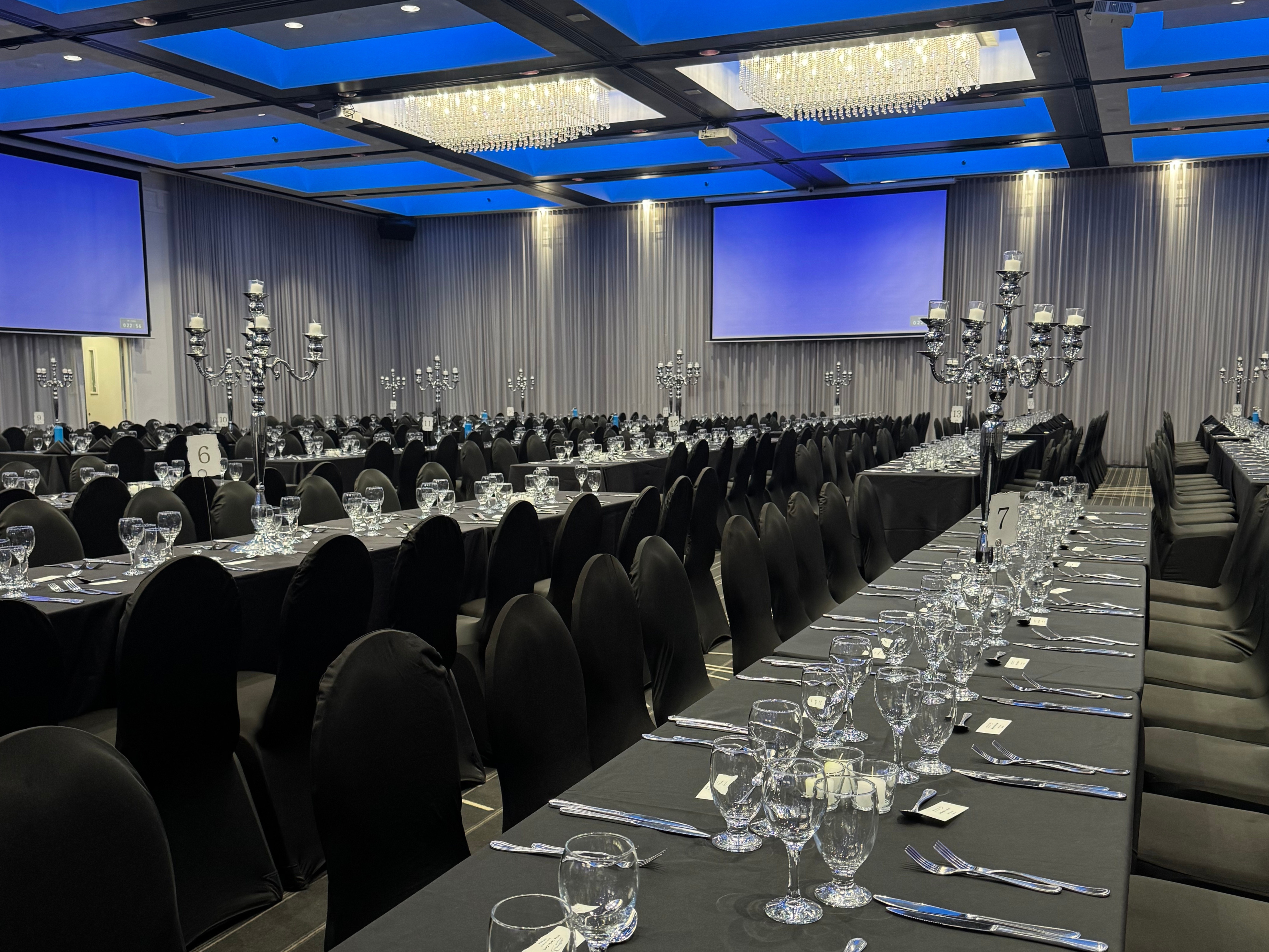 Configuration corporative au Plaza Centre-Ville