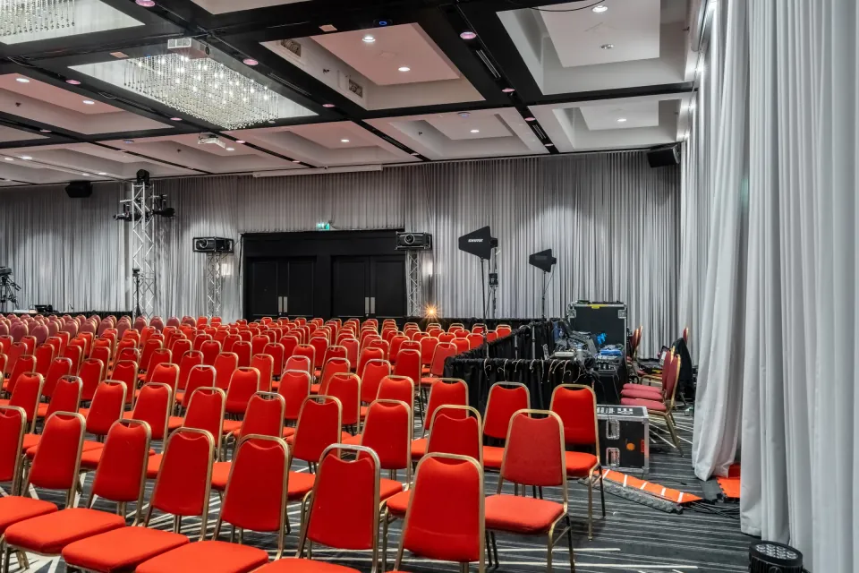Conference setup with audiovisual equipment at Plaza Centre-Ville