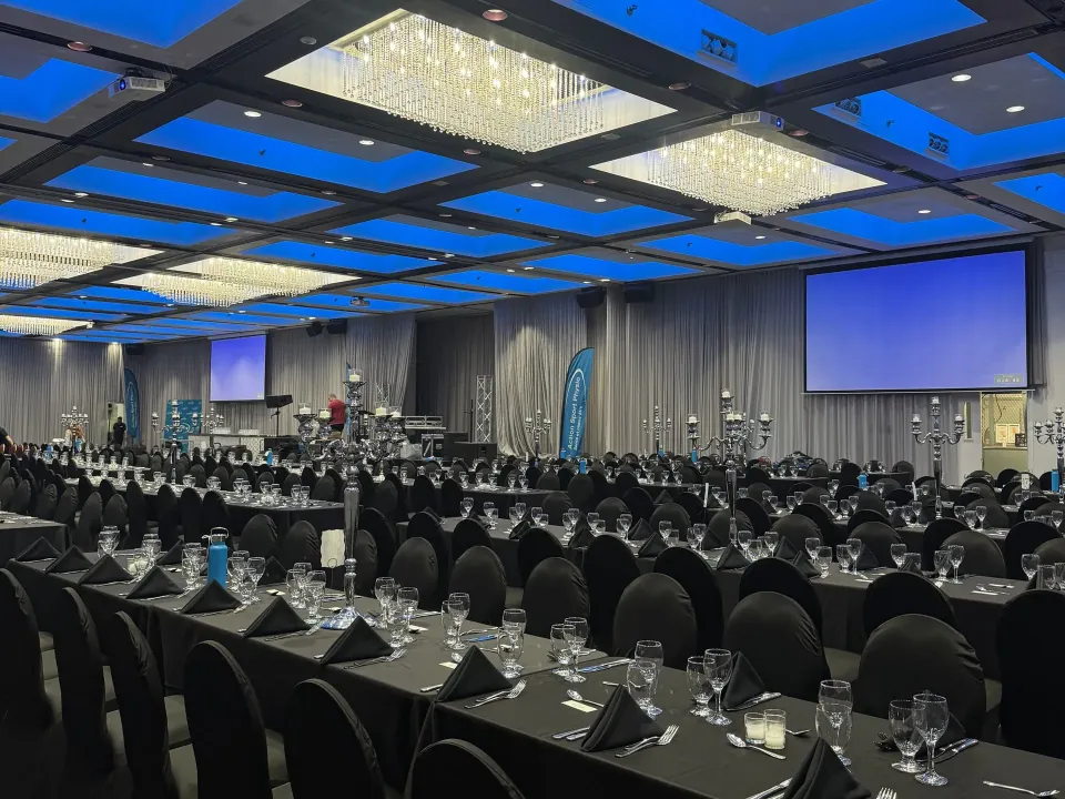 Banquet de gala corporatif au Plaza Centre-Ville