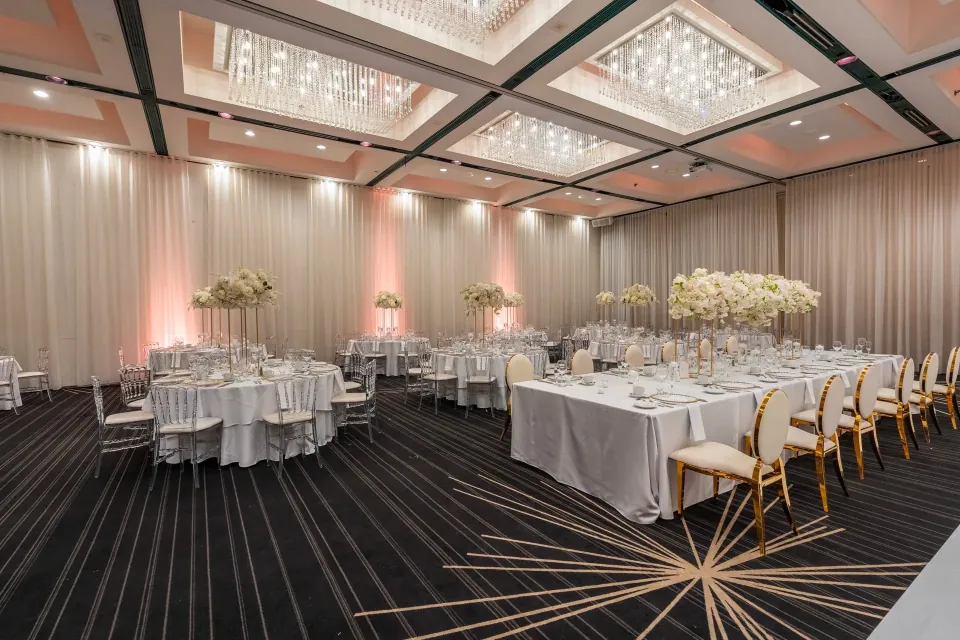 Elegant reception at Plaza Centre-Ville